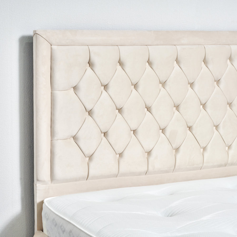 Diamond Mesh Bed