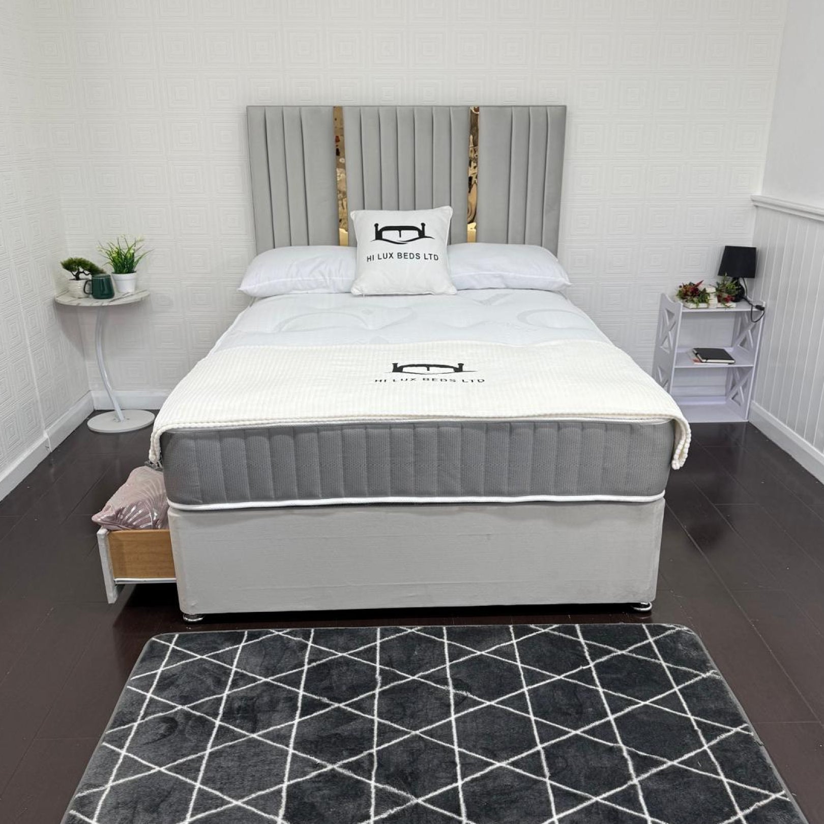 Golden Goose Divan Bed