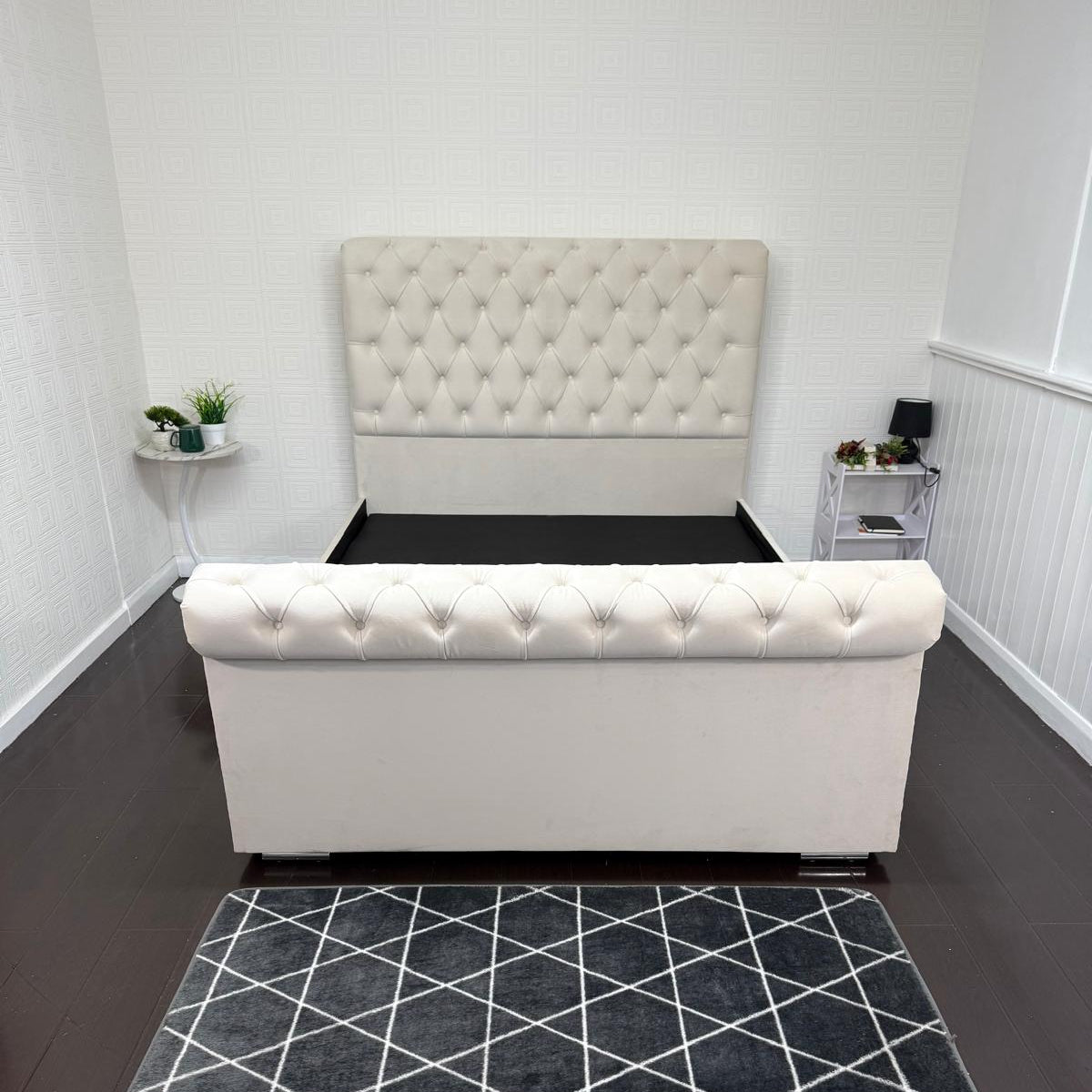 Sleigh Frame Bed