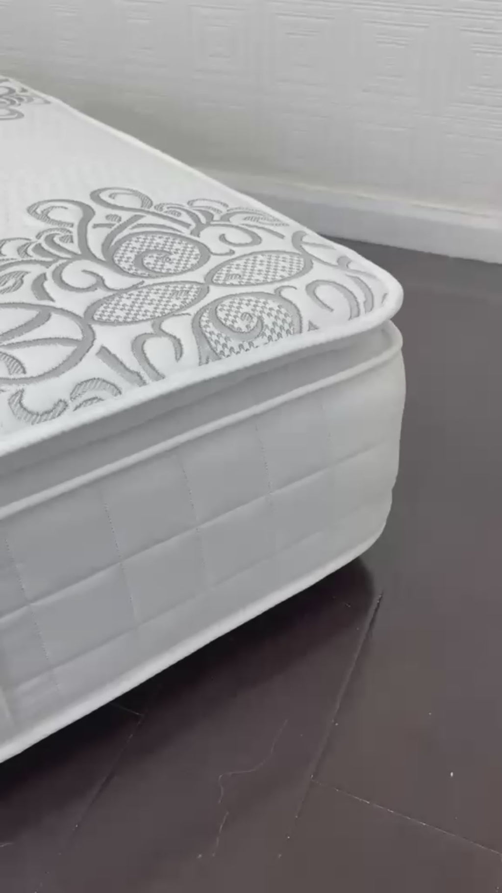 Comfort Deluxe 2D Pillow Top Mattress